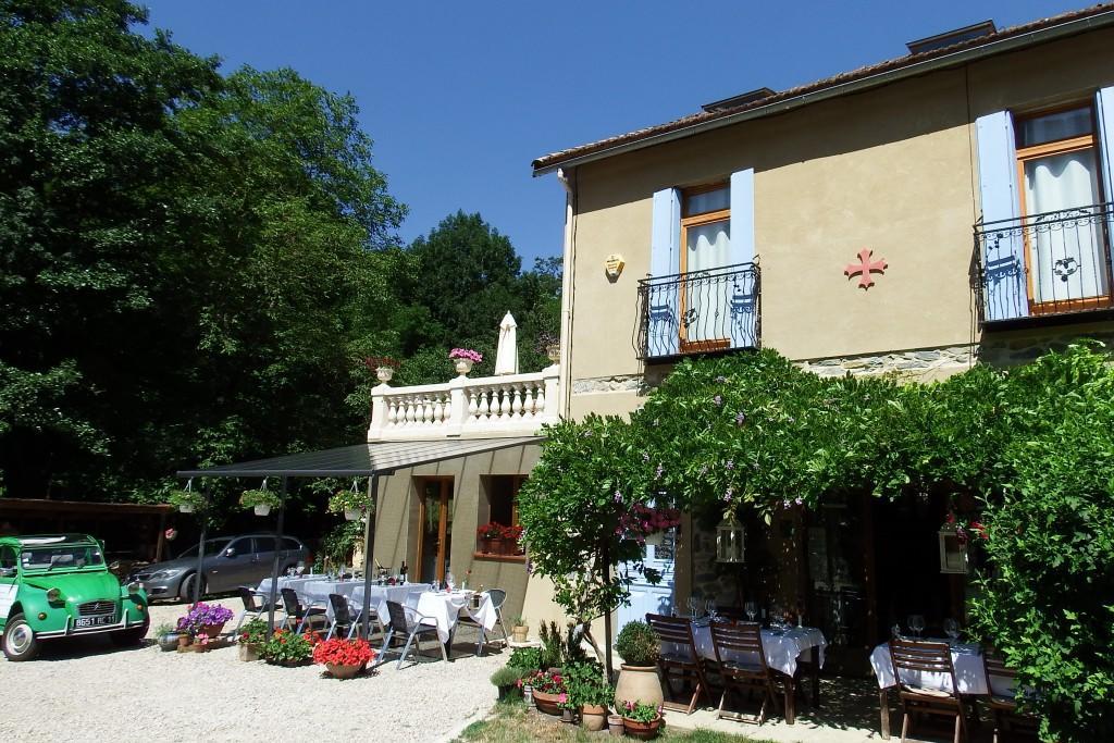 Aux Quatre Saisons Axat Bed & Breakfast Exterior foto
